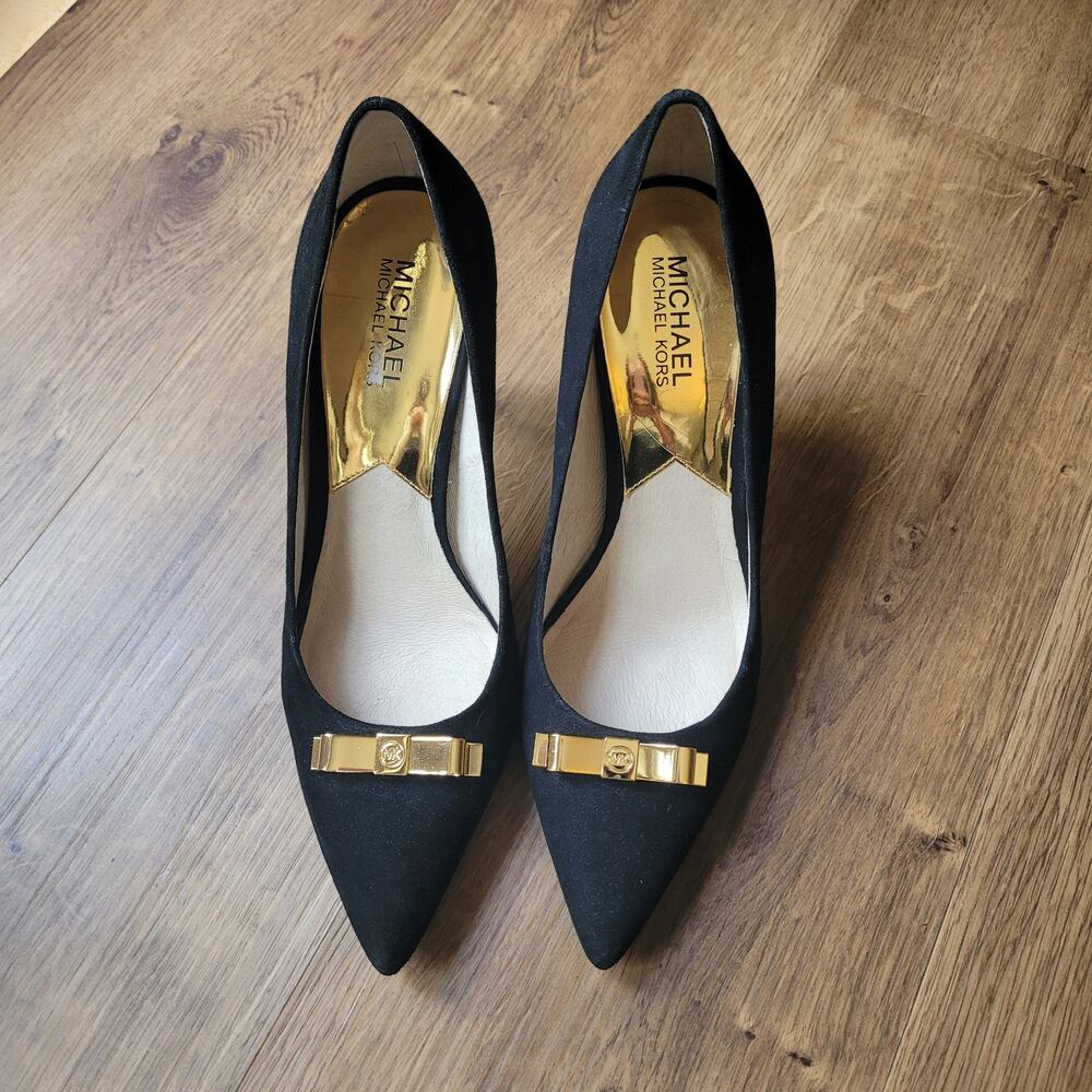 micheal kors black suede heels pumps vguc